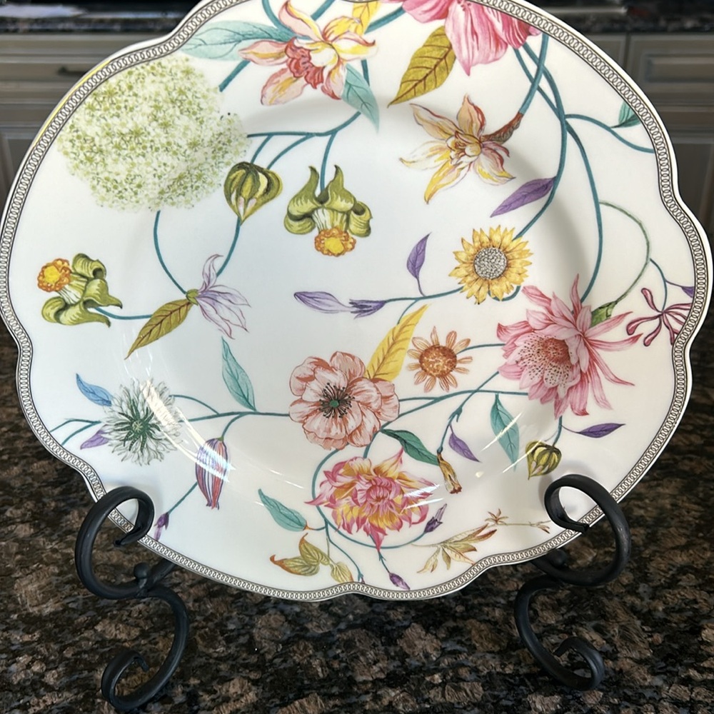 GRACE TEAWARE PARADISE FLOWERS SCALLOP GOLD RIM PLATE